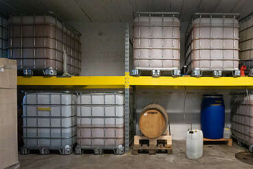 Langatun fermentation tanks&nbsp;hochgeladen von&nbsp;anonym, 16.12.2020