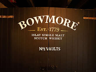 Bowmore logo&nbsp;hochgeladen von&nbsp;anonym, 13.07.2023