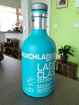 Bruichladdich Laddie Classic Edition 01