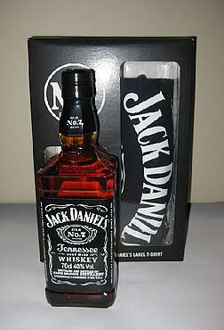 Jack Daniel's Old No. 7 Brand with T-Shirt