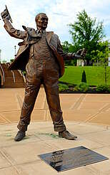 Statue of James Beauregard alias Jim Beam &nbsp;hochgeladen von&nbsp;anonym, 17.06.2015