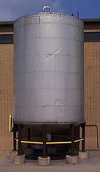 Forty Creek fermentation tank&nbsp;hochgeladen von&nbsp;anonym, 26.08.2014