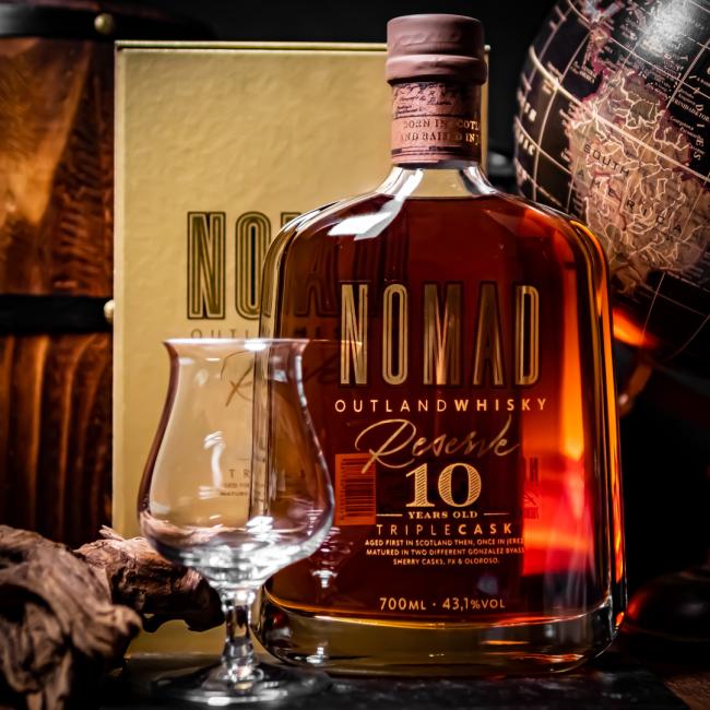 Nomad Outland Whisky Reserve Triple Cask 