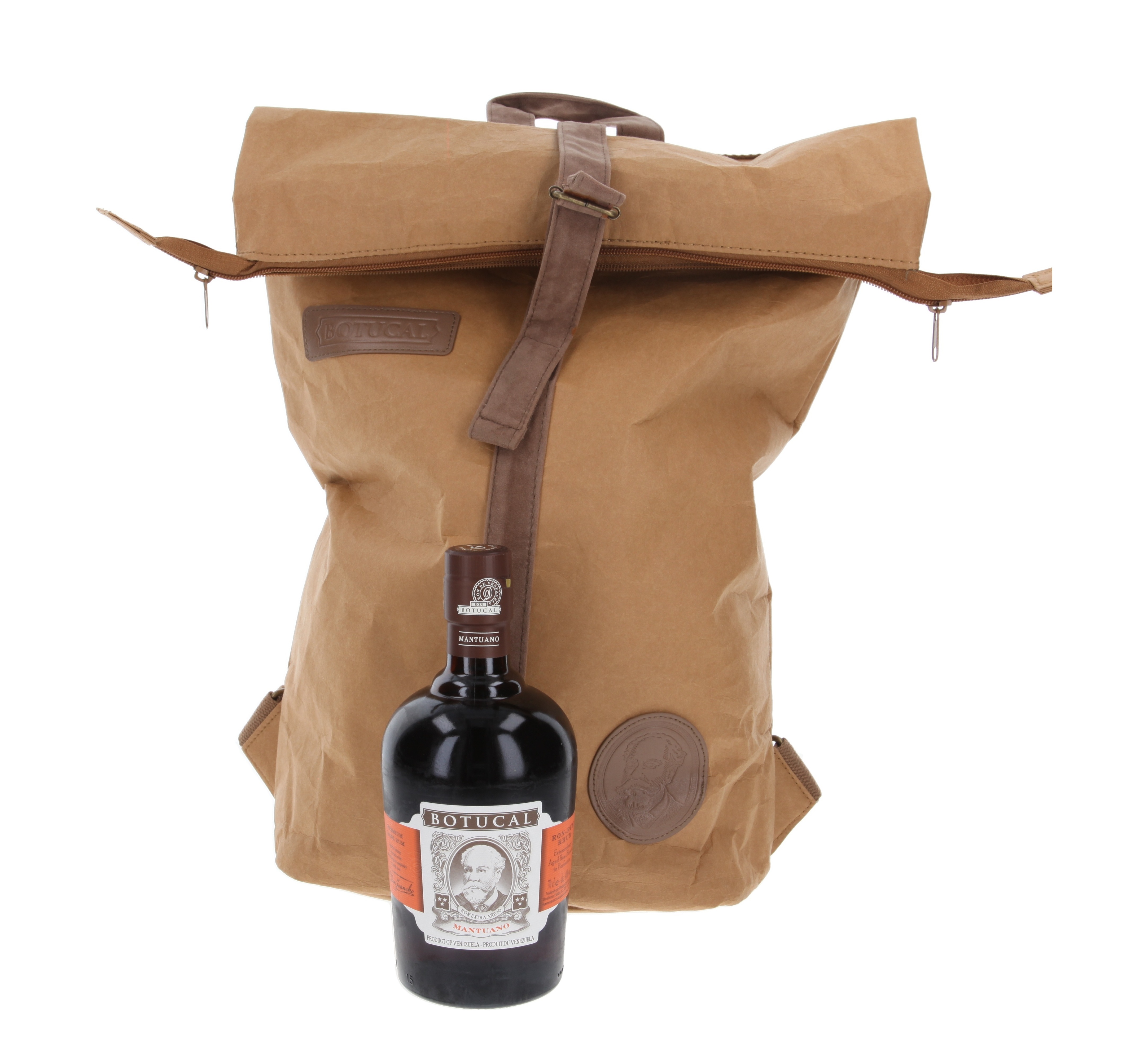 Botucal Mantuano Rum mit Rucksack | Whisky.de » Zum Online-Shop